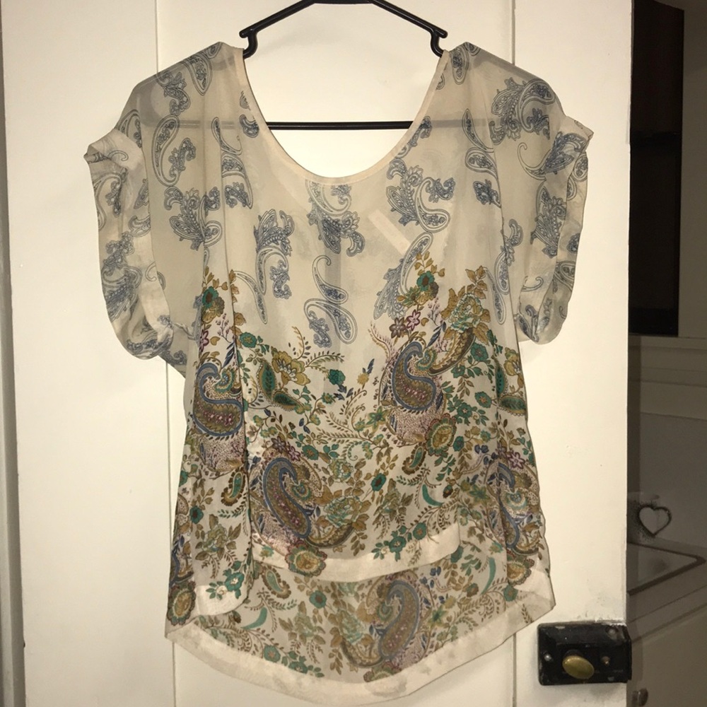 Patterned lace blouse